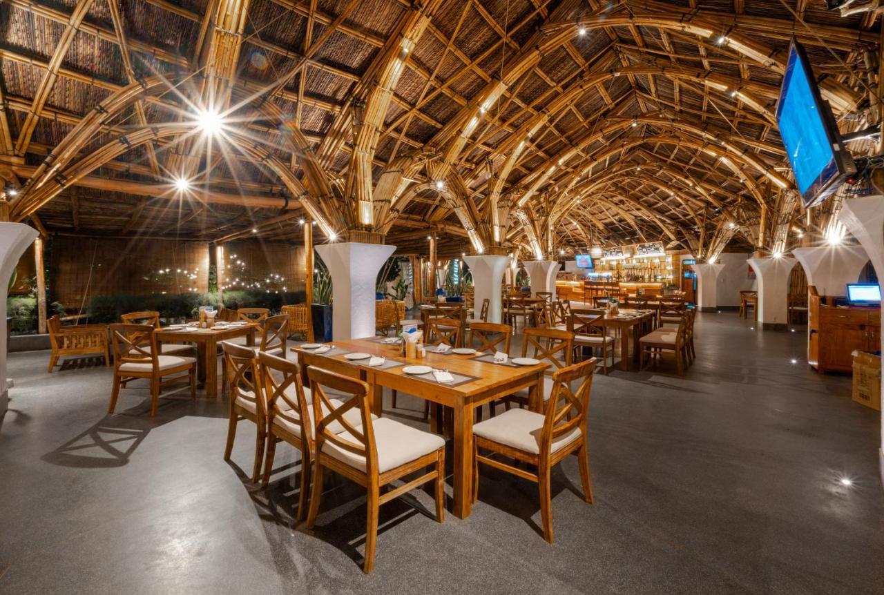 Stelia Beach Resort Tuy Hoa Bagian luar foto